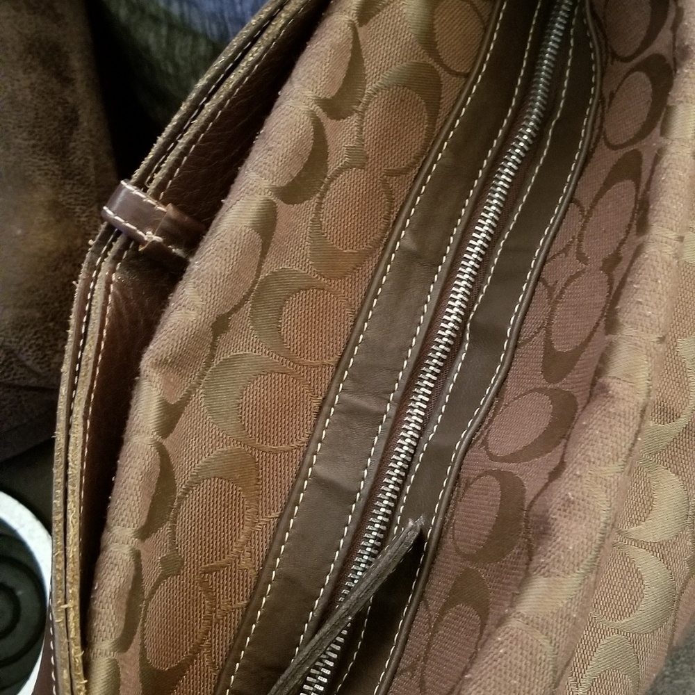 Purse - Picture 5 of 6